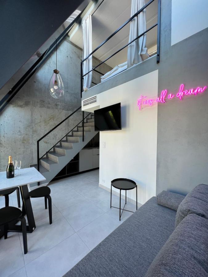 Apartment Split Level